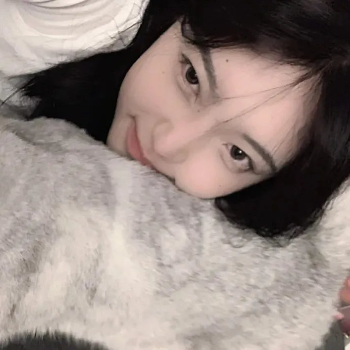 好女三头瞒